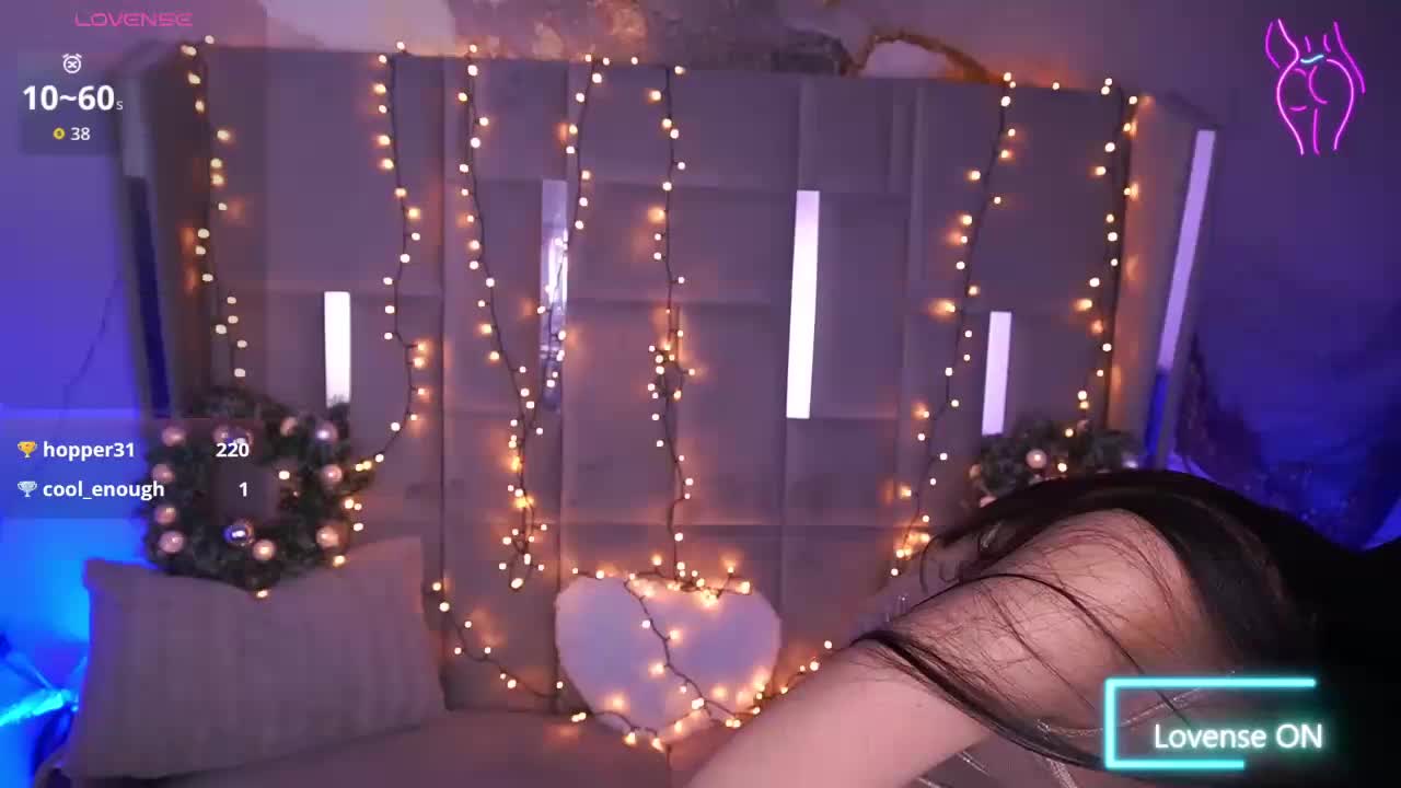 EliseVelour Live Sex December 25, 2025