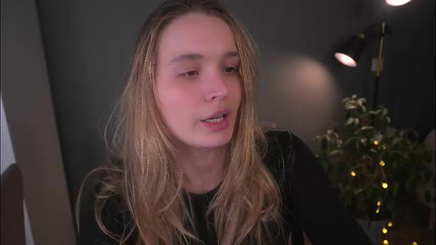 lisa_schiele Live Sex December 26, 2025