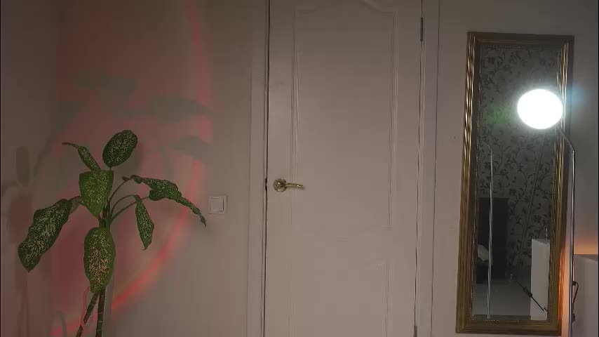 roxannabrik Live Sex December 26, 2025