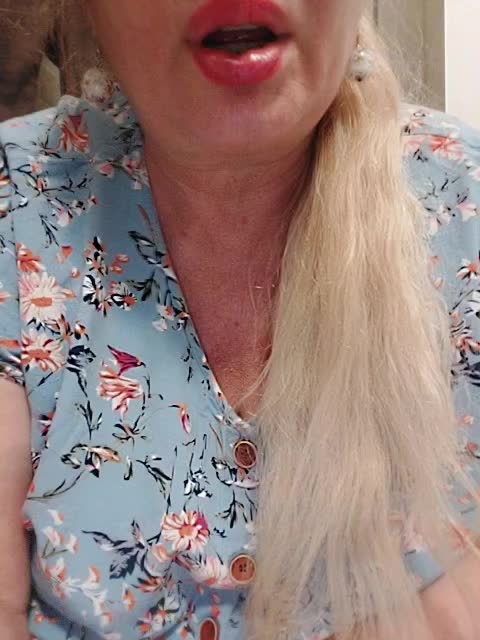 MonaMonako Live Sex December 26, 2025