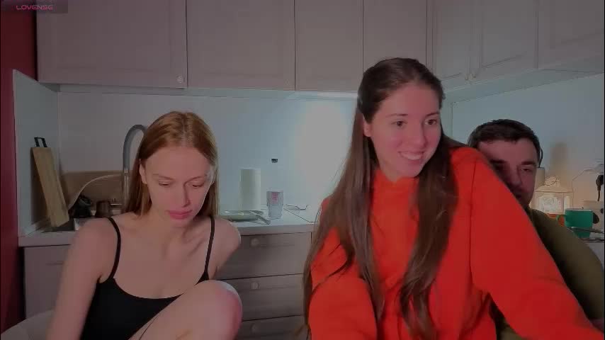 ihavepaws33 Live Sex December 26, 2025