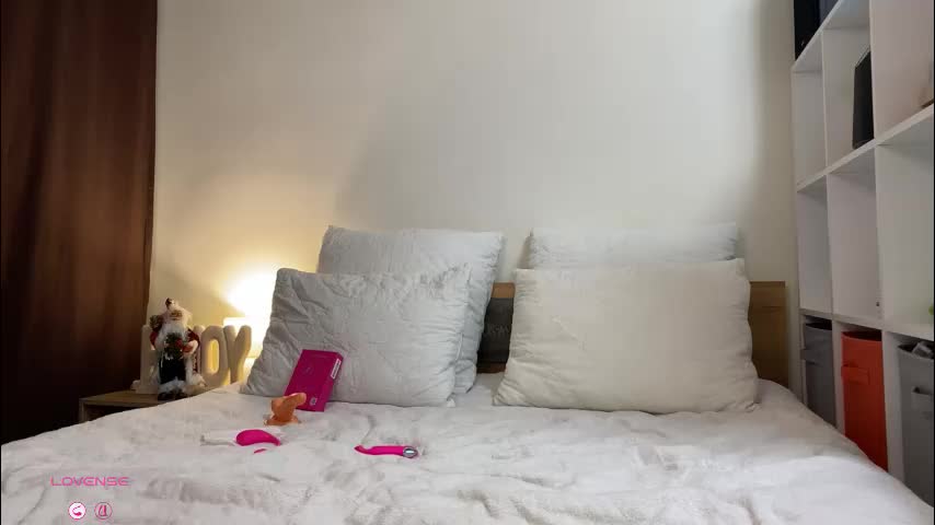 annetmoroz Live Sex December 26, 2025