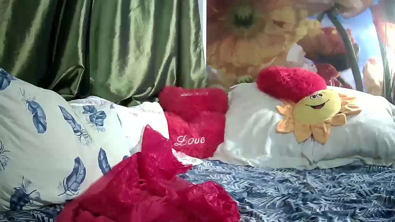 Aktriska Live Sex December 27, 2025