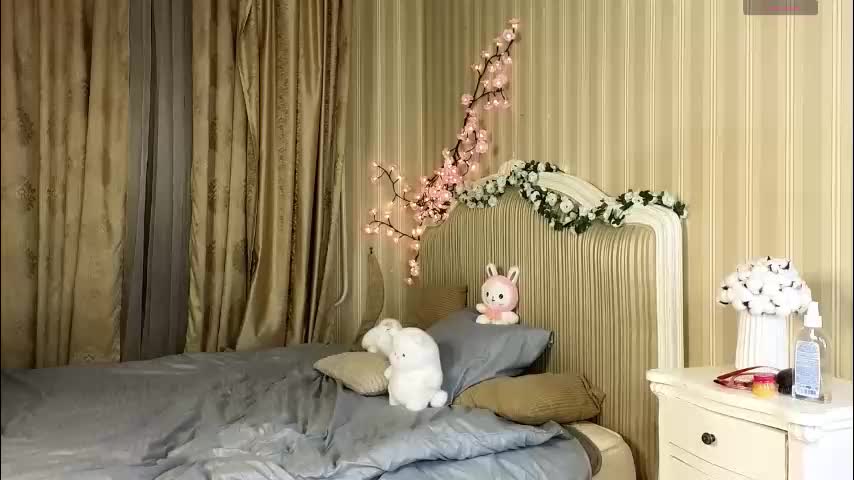 foxxx_tail Live Sex December 27, 2025