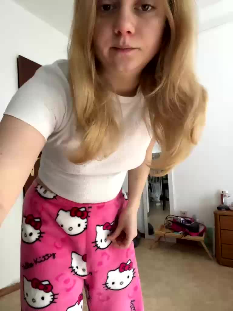 VixyVee Live Sex December 27, 2025