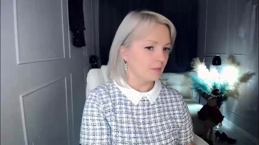 emmmam Live Sex December 27, 2025