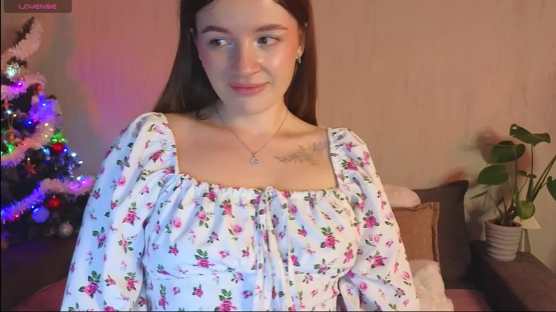 Rosalinelov Live Sex December 27, 2025