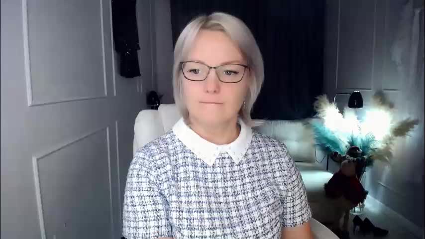 emmmam Live Sex December 27, 2025