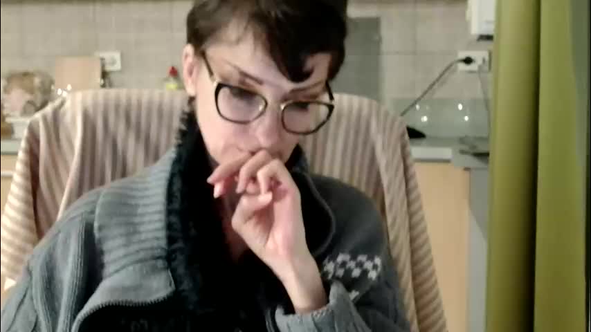 bebacksooon Live Sex December 27, 2025