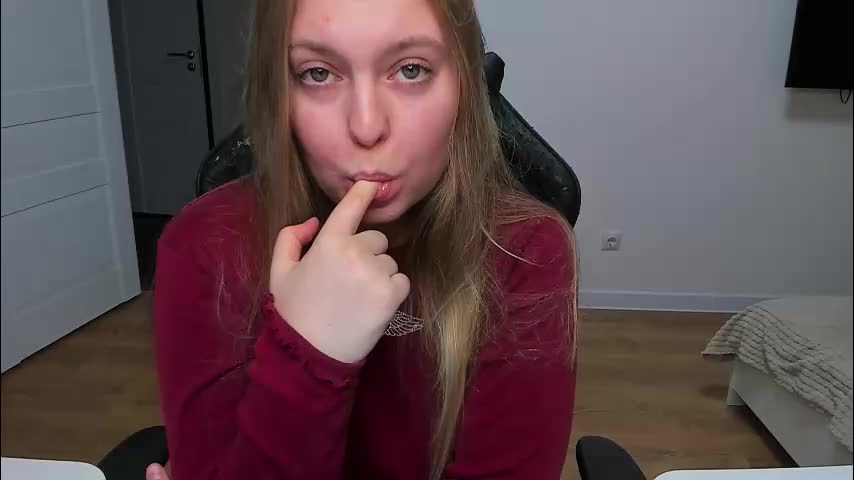 stacy_miraclee Live Sex December 28, 2025