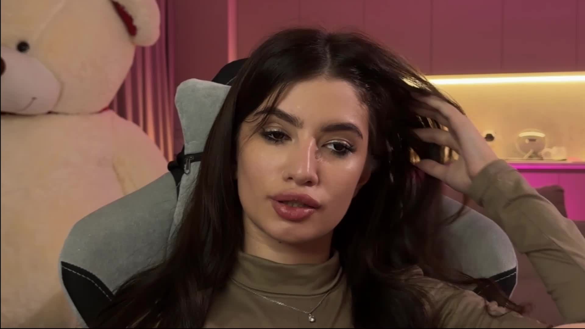 Sofi-Mi Live Sex December 28, 2025