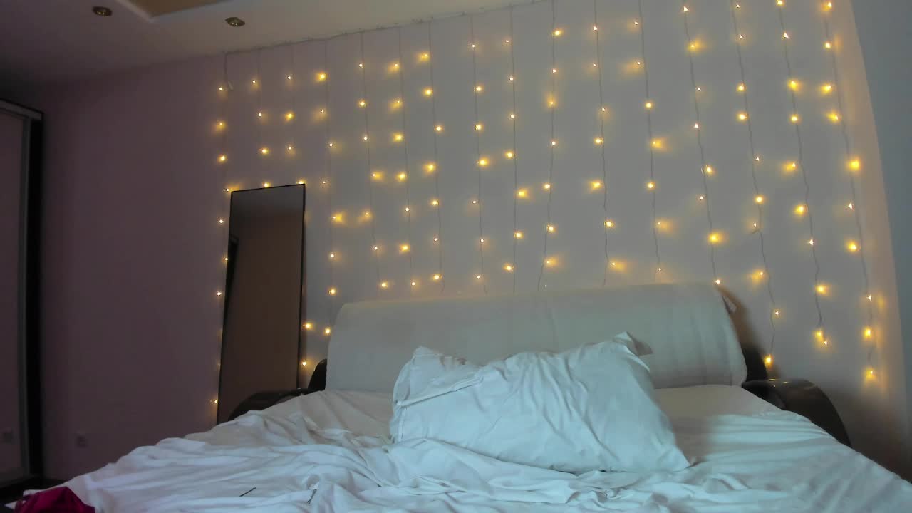 may-flower Live Sex December 28, 2025