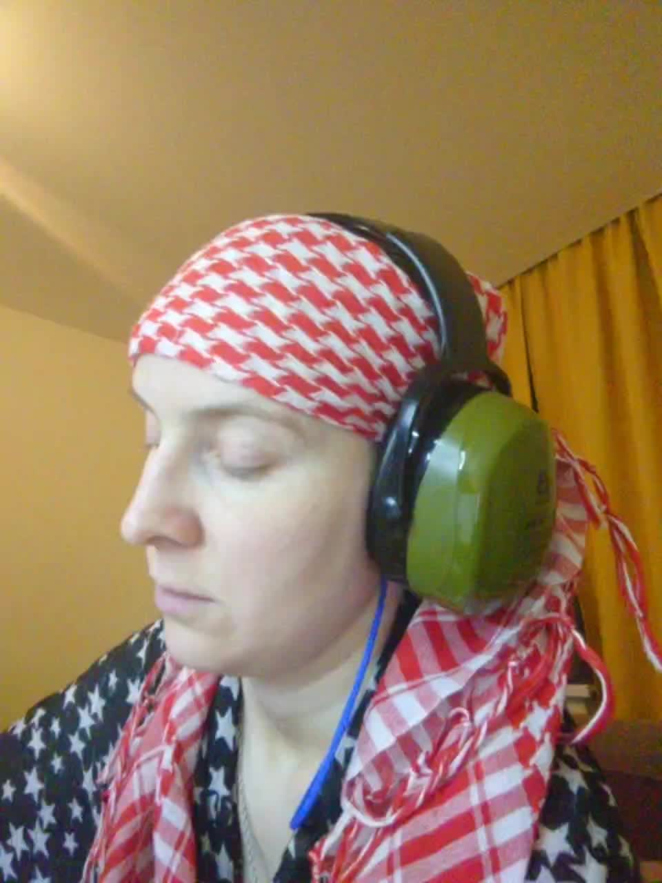 Magretta_Dering Live Sex December 28, 2025