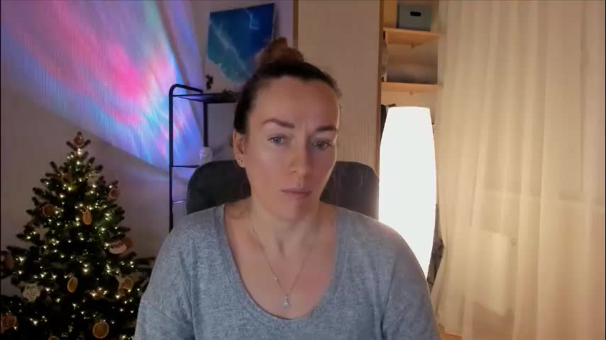 save_the_qween Live Sex December 28, 2025