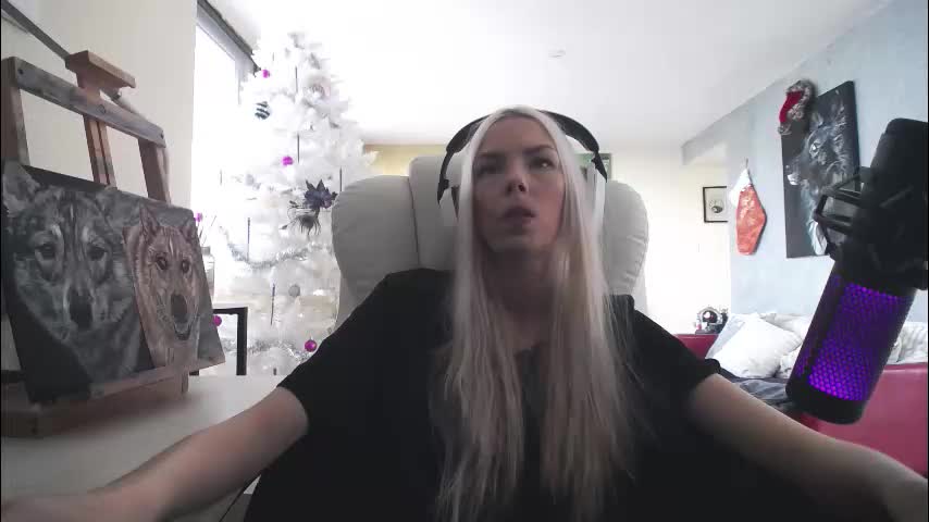 tinykylie Live Sex December 28, 2025