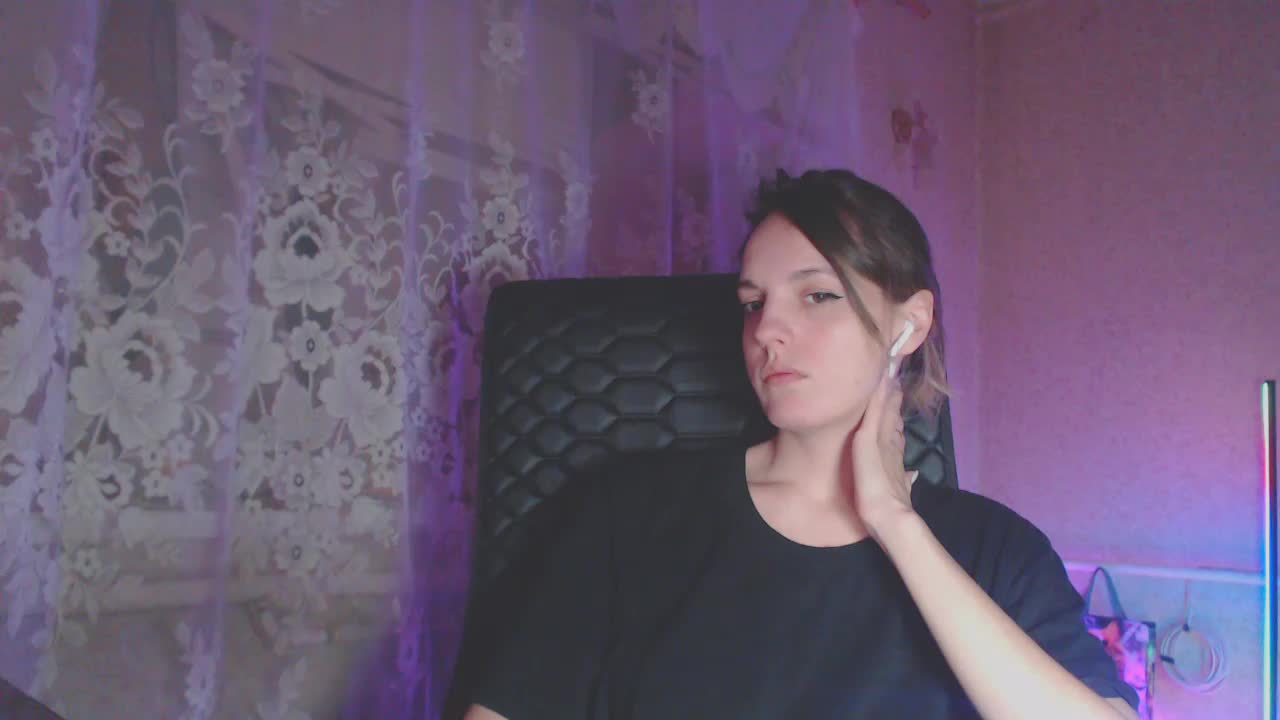 Babymuro4ka Live Sex December 28, 2025