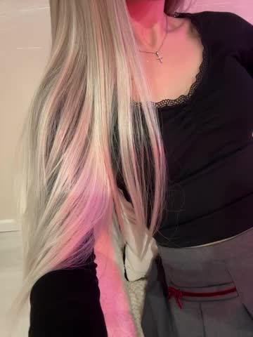 PauLiiine Live Sex December 28, 2025