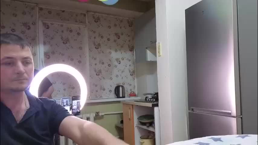 best_ass2000 Live Sex December 28, 2025