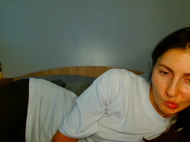 Irina9793 Live Sex December 28, 2025