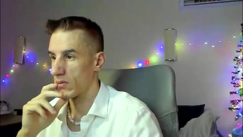 axl_fx Live Sex December 28, 2025