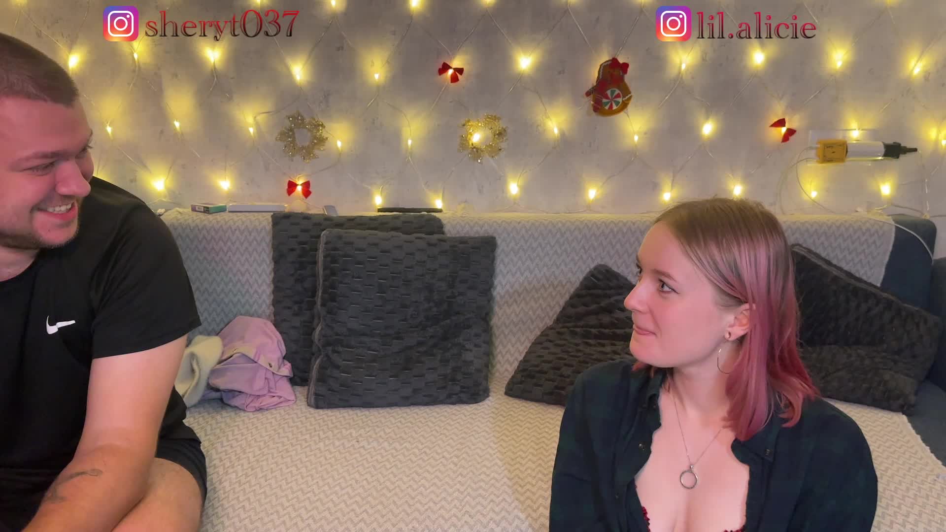 Maliinaa Live Sex December 28, 2025
