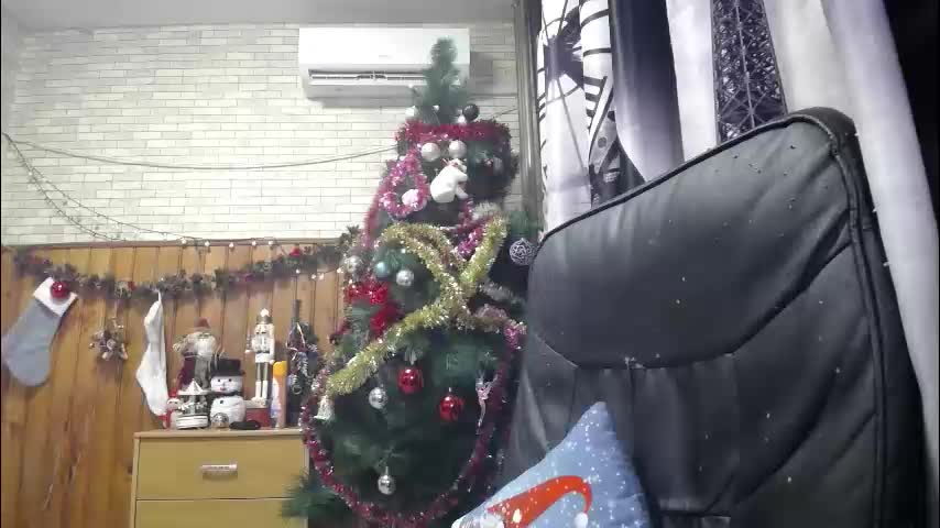 xxxnewlywedsxxx Live Sex December 28, 2025