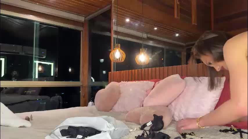 christinasage Live Sex December 28, 2025