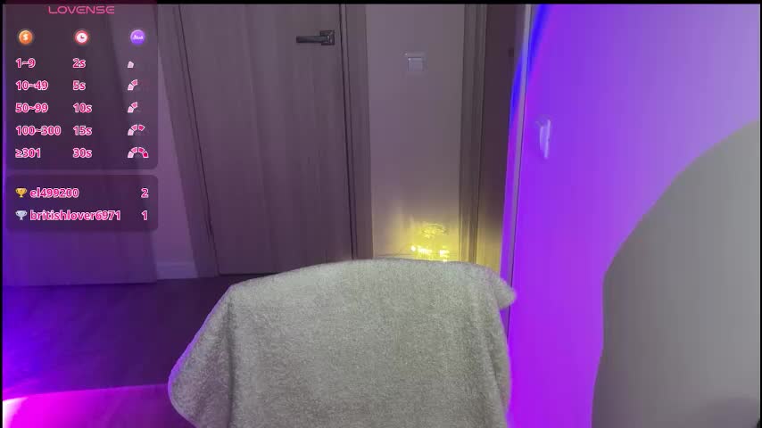 lisa_graham Live Sex December 28, 2025