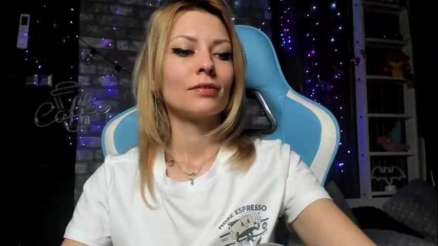 karoline121 Live Sex December 28, 2025