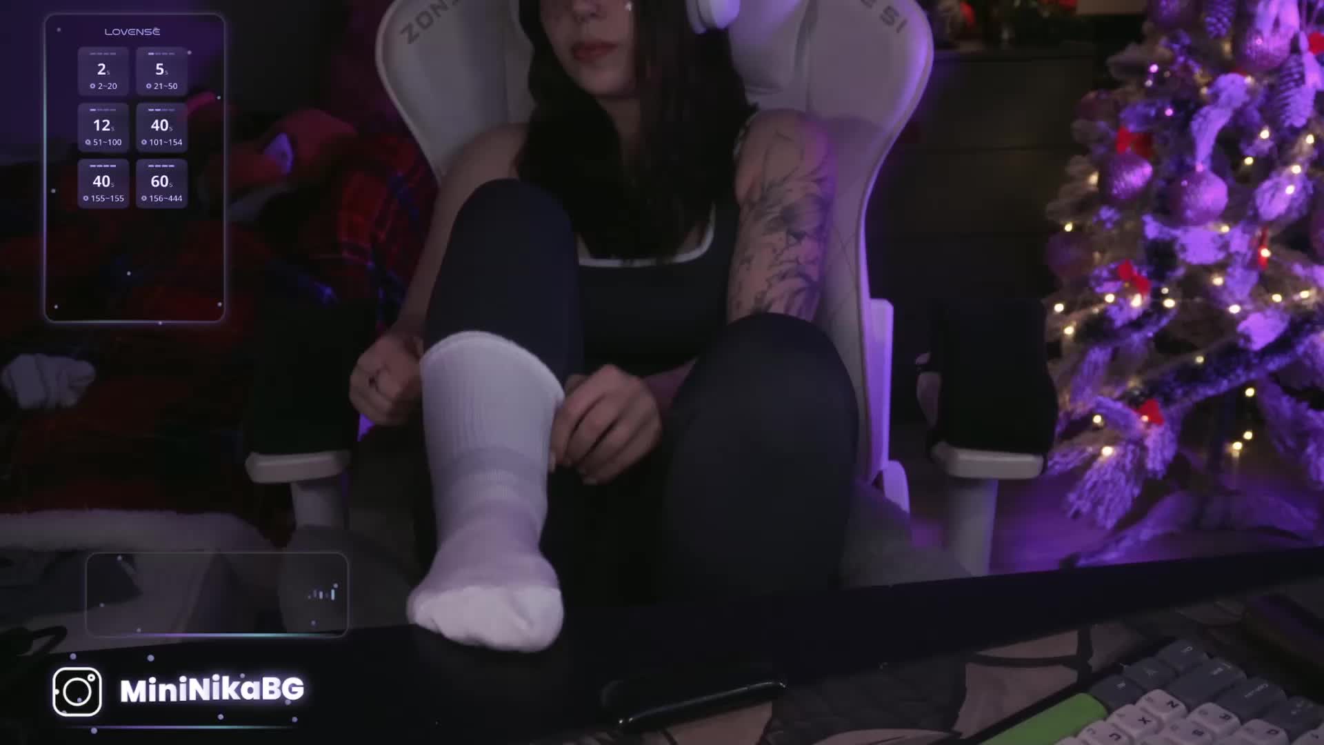 MiniNika Live Sex December 29, 2025