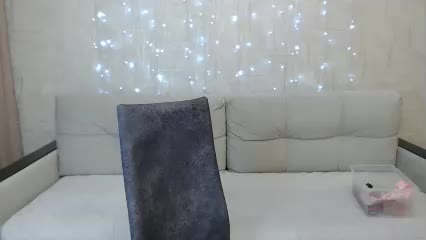 JenniferTheChic Live Sex December 29, 2025