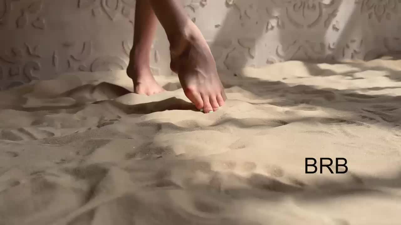 Na-izi Live Sex December 29, 2025