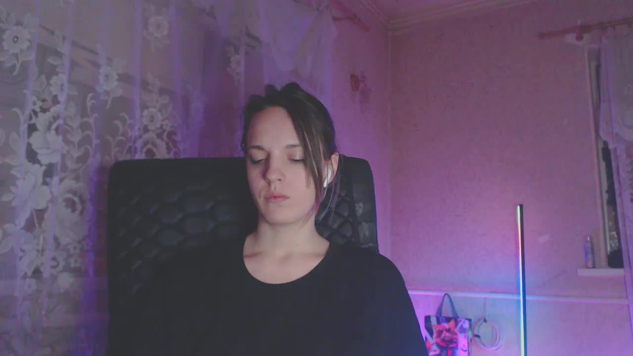 Babymuro4ka Live Sex December 29, 2025