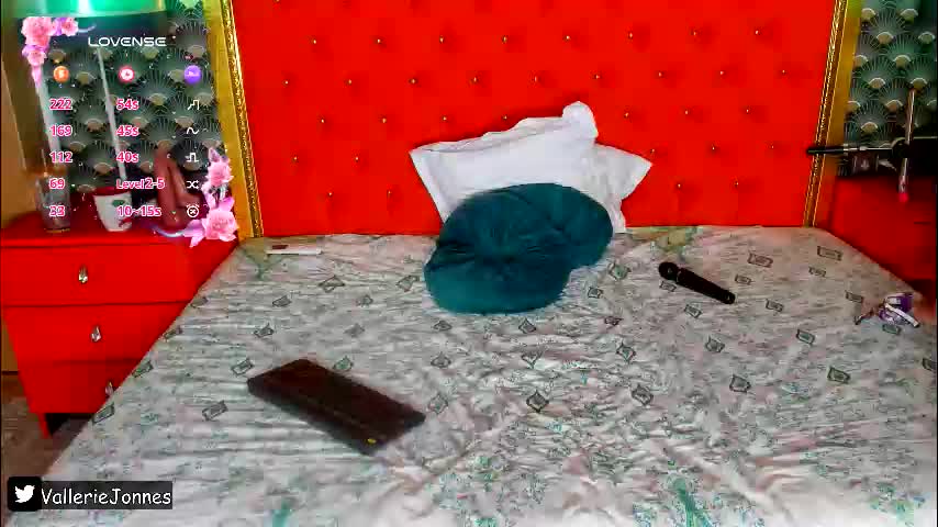 valleriejonnes Live Sex December 29, 2025