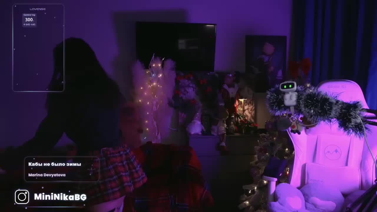 MiniNika Live Sex December 29, 2025