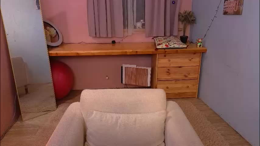 taissa_farmiga Live Sex December 29, 2025