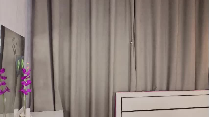 dollyburruss Live Sex December 29, 2025