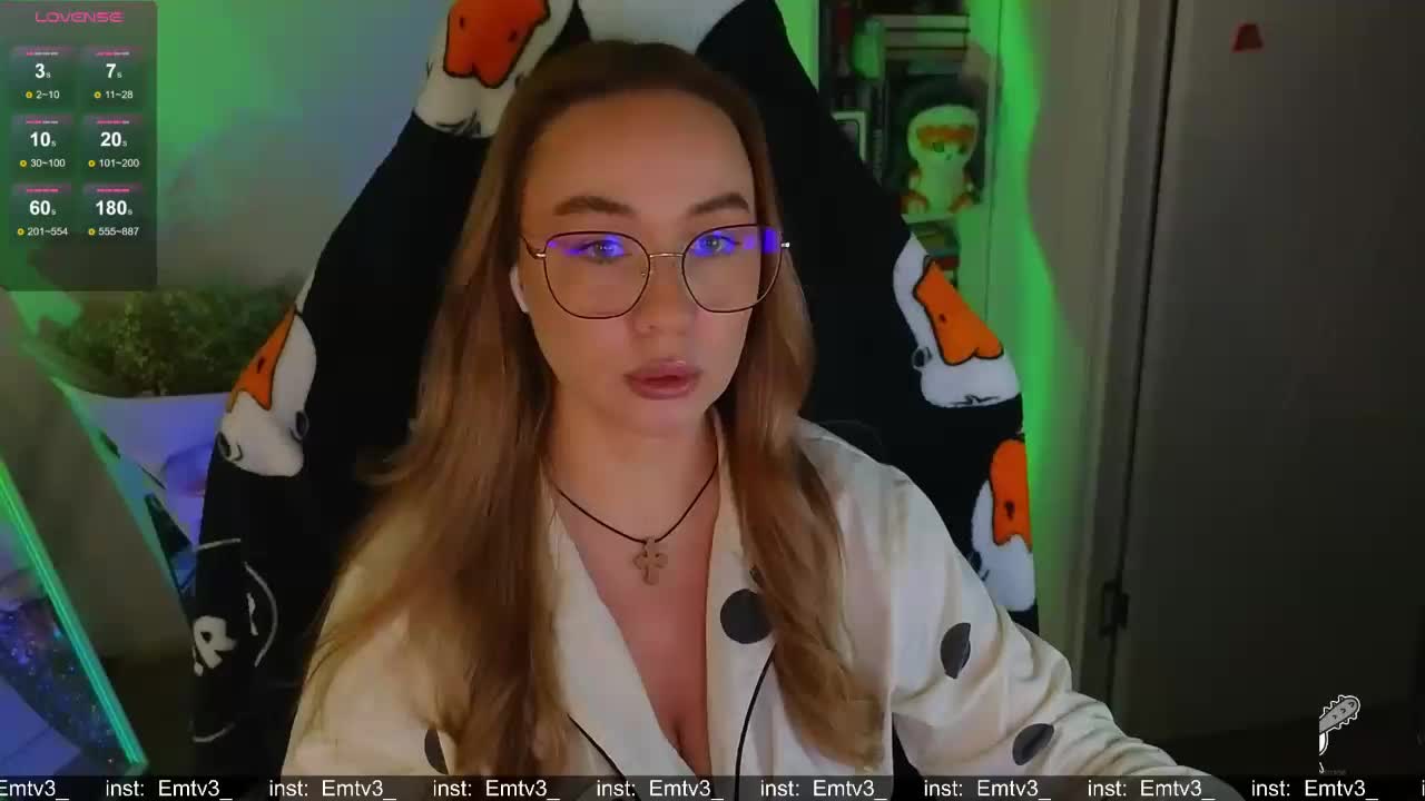 Emili1- Live Sex December 29, 2025