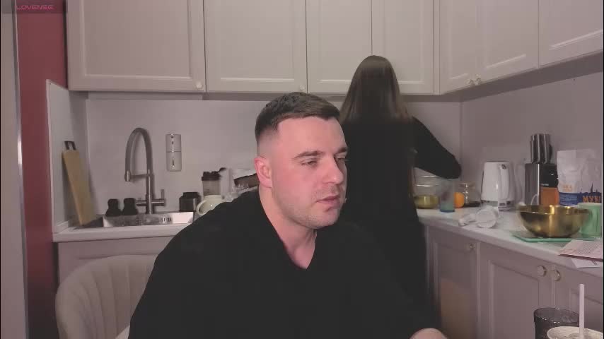 ihavepaws33 Live Sex December 29, 2025