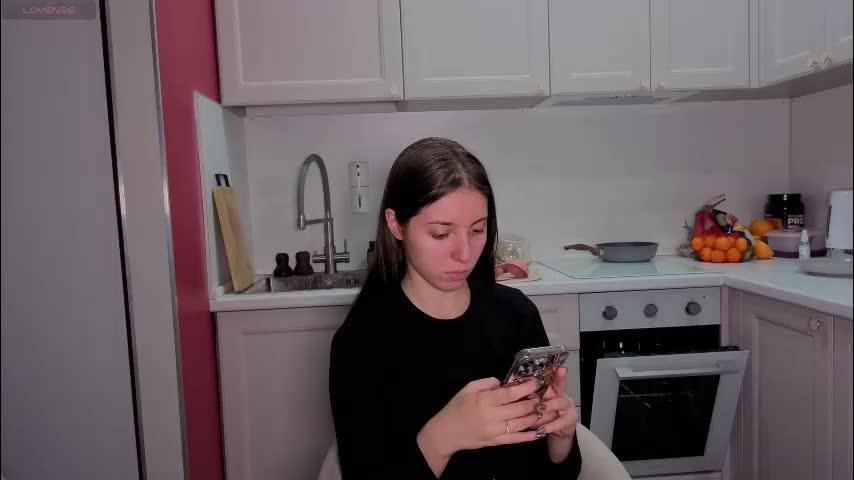 ihavepaws33 Live Sex December 29, 2025