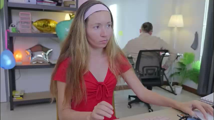 ellcrys Live Sex December 29, 2025