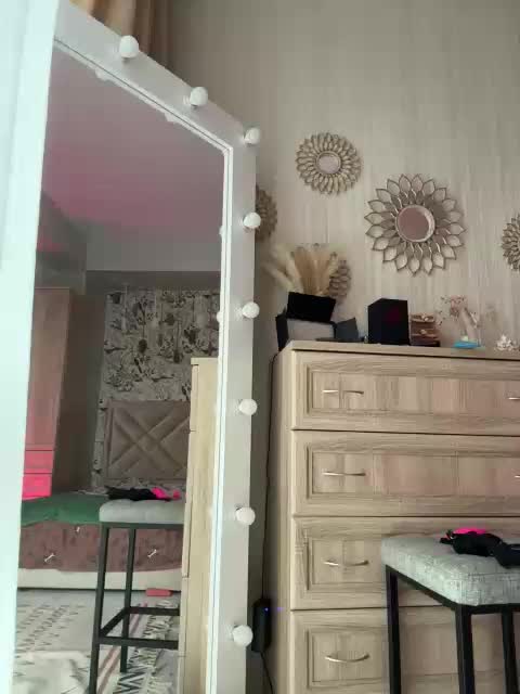 -Saharochek- Live Sex December 29, 2025