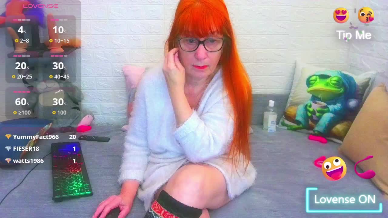 FoxyMature Live Sex December 29, 2025