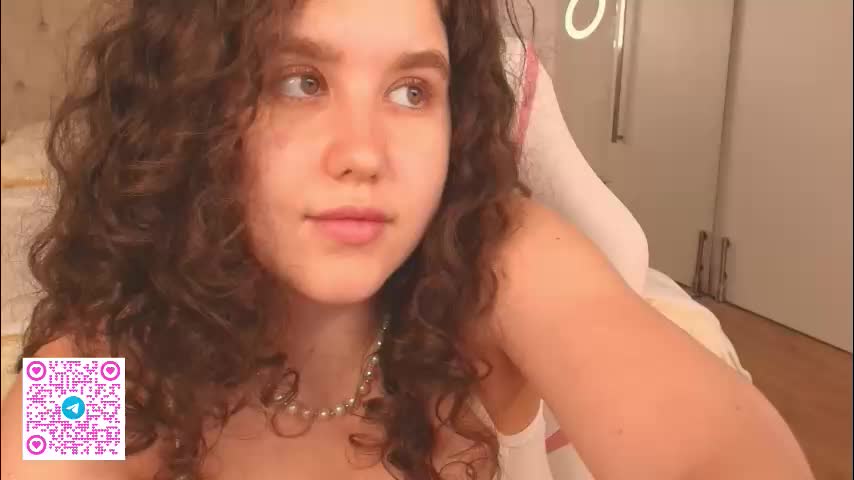 ariella_sol Live Sex December 29, 2025