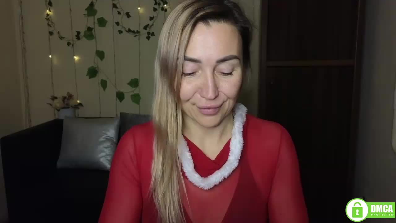 Jullyblondkiss Live Sex December 29, 2025