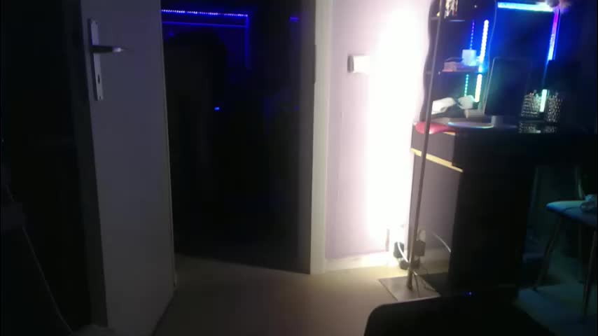 melli23 Live Sex January 6, 2026