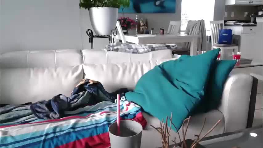 smallpenisbigtongue Live Sex January 6, 2026