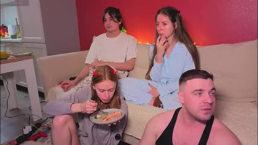 ihavepaws33 Live Sex January 6, 2026