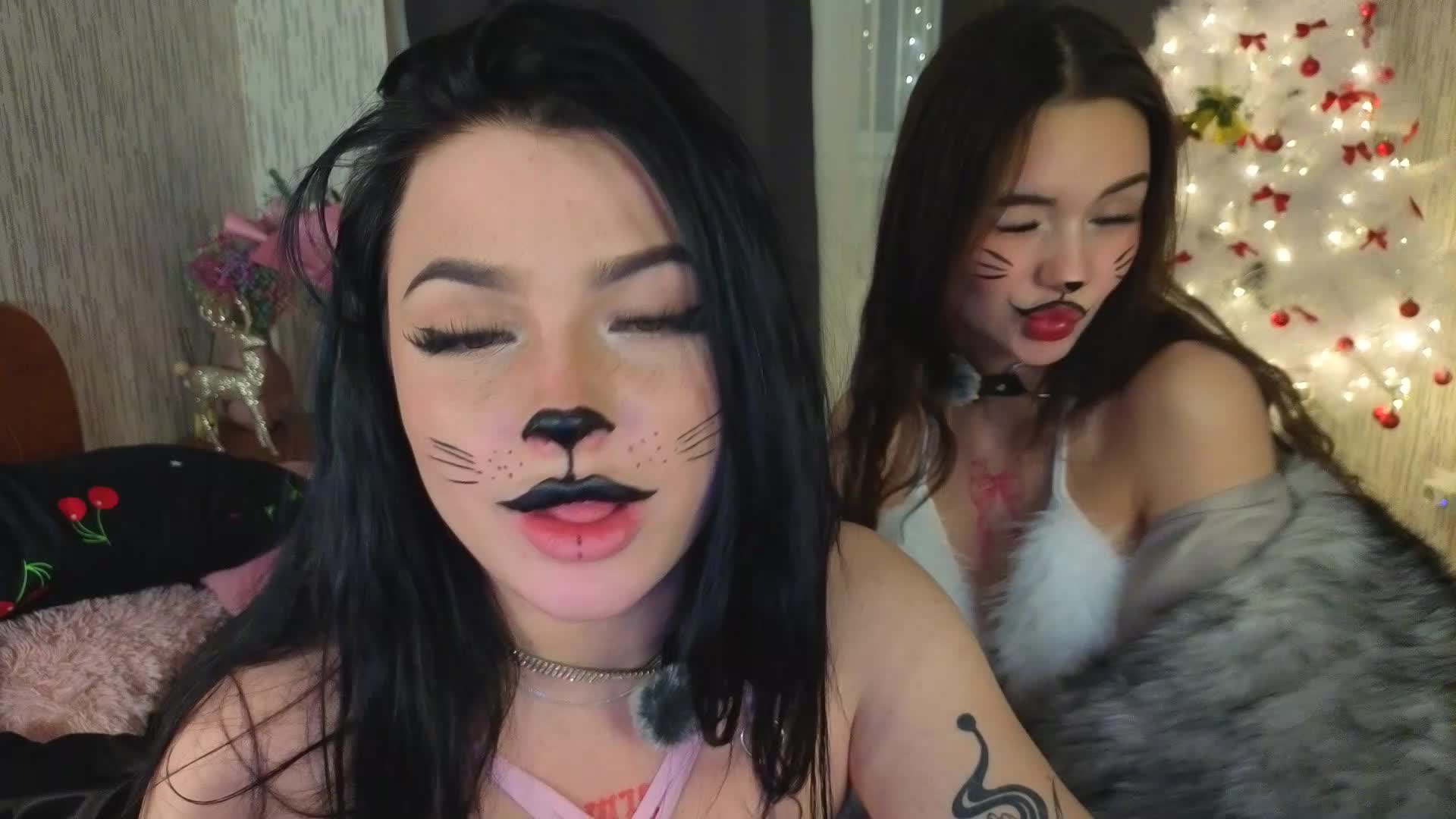 LisaAndDenis Live Sex January 6, 2026