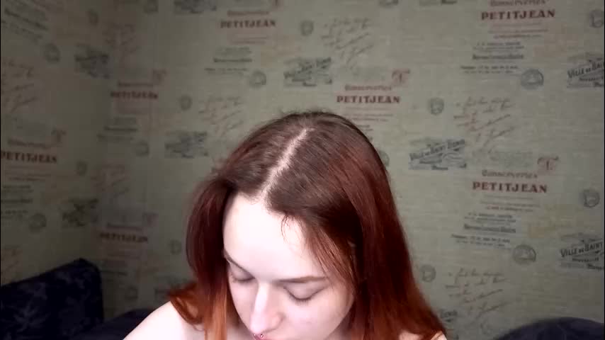 emi_less Live Sex January 6, 2026